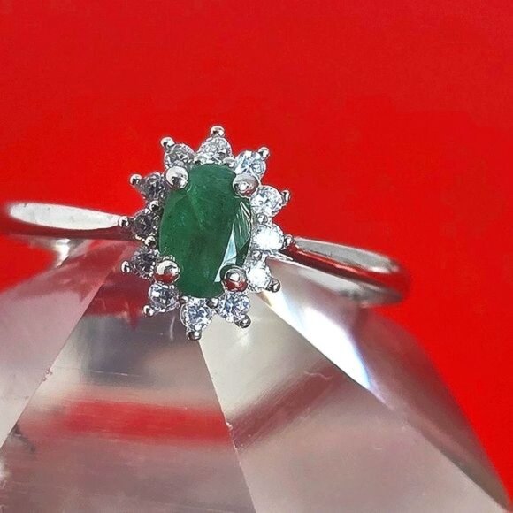 925 Sterling Silver Ring with Natural Oval Emerald 3.5x6mm & CZ - Picture 1 of 12